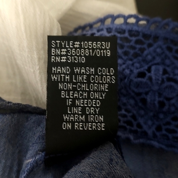 BCX Women Blouse, Size S , white/blue - Picture 9 of 9